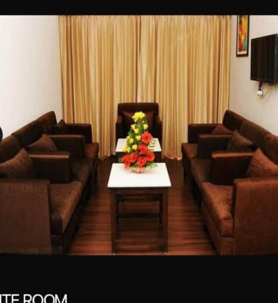 Hotel-S-Park Khammam Eksteriør bilde